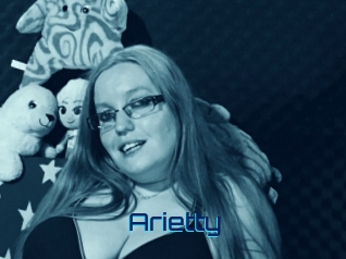 Arietty Vidéos de Cul FR