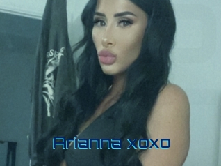 Arianna_xoxo