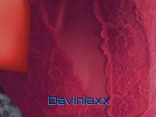 Daviniaxx