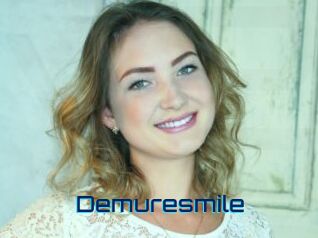 Demuresmile