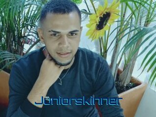 Juniorskinner