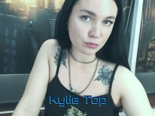 Kylie_Top