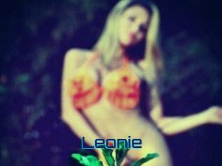 Leonie