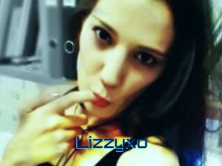 Lizzyxo