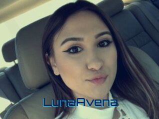 Luna_Avena
