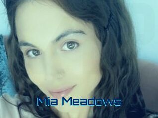 Mia_Meadows
