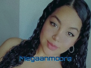 Megaanmoore