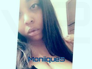 MoniiqueS