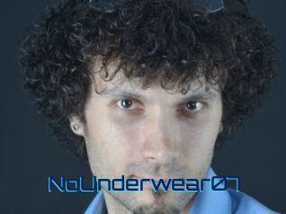 NoUnderwear07