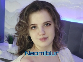 Naomiblur