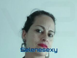 Selenesexy