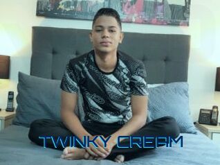 TWINKY_CREAM