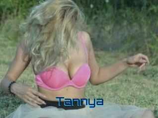 Tannya_