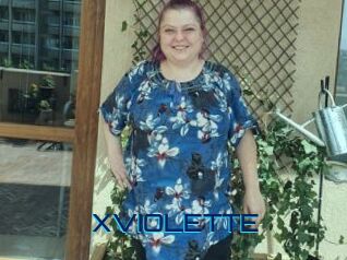 XVIOLETTE